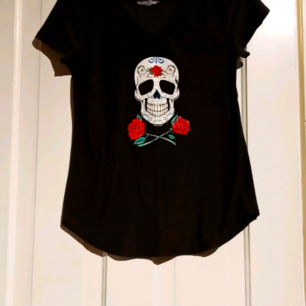 Short sleeve sugar skull T
